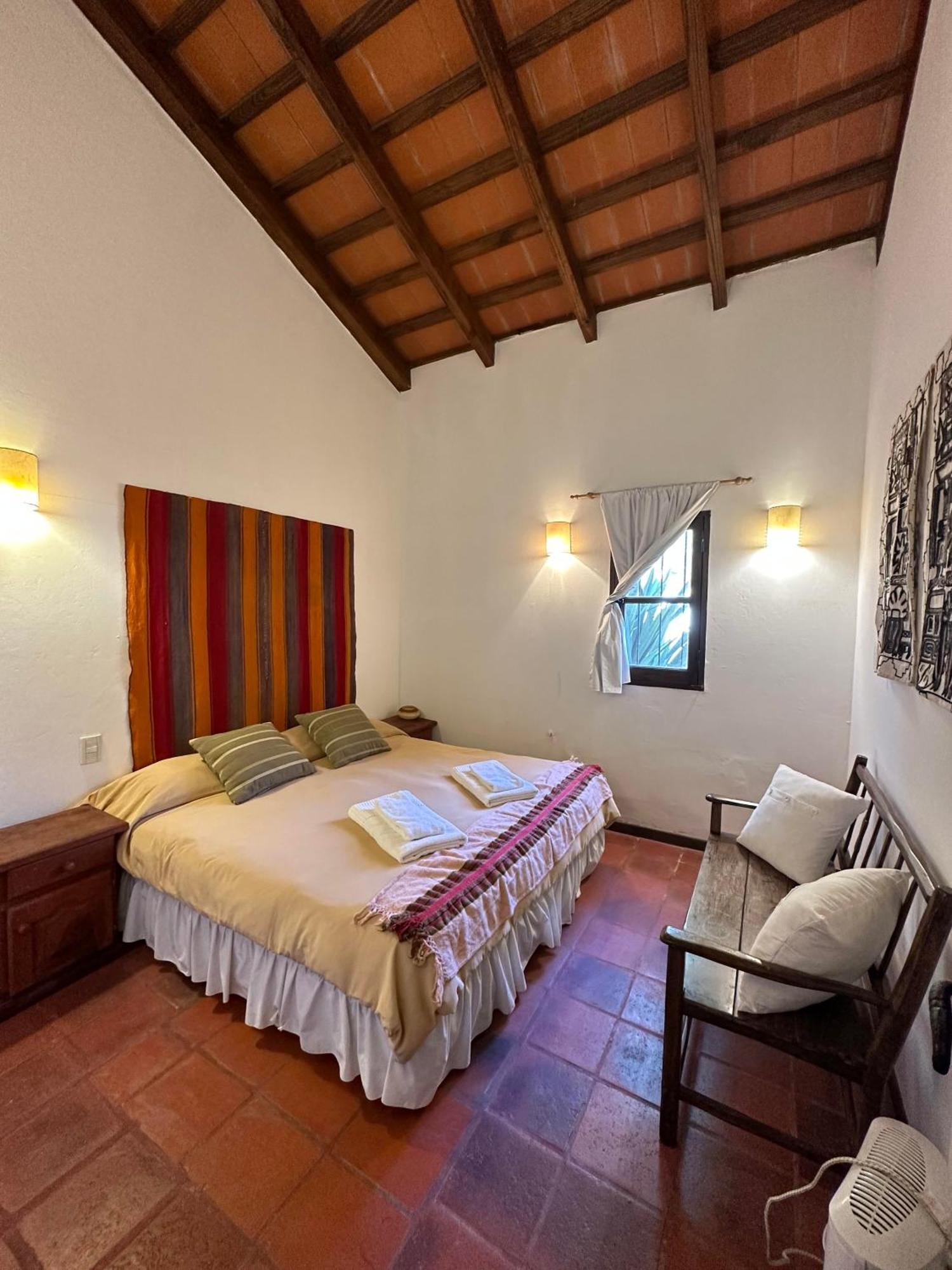 Hotel Torrontes San Lorenzo  Bagian luar foto