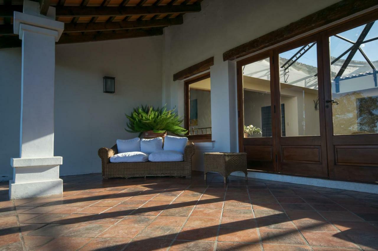 Hotel Torrontes San Lorenzo  Bagian luar foto